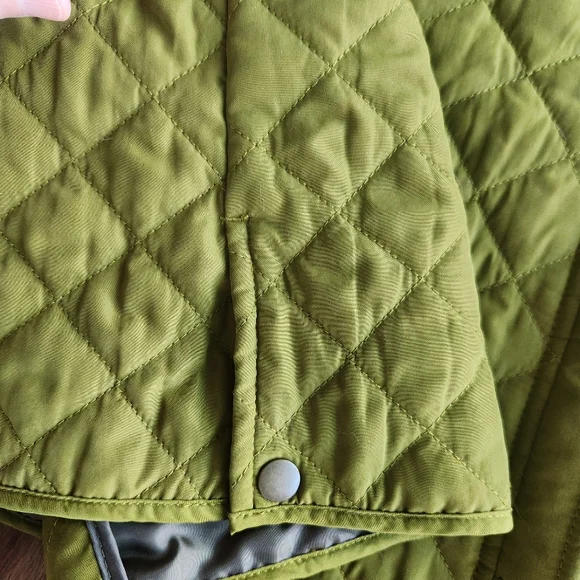 Gorgeous Green J.Jill Quilted Vest Medium Snap Front Pockets Warm - Picture 10 of 11
